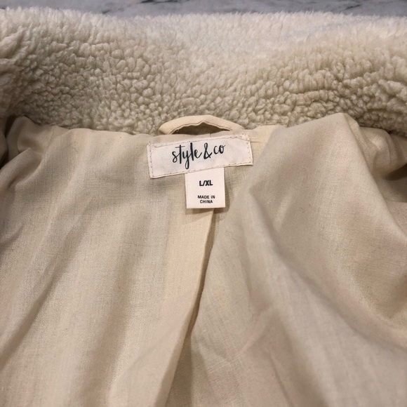 Teddy Coat!! Soft and comfy, barely worn!! - Picture 4 of 5